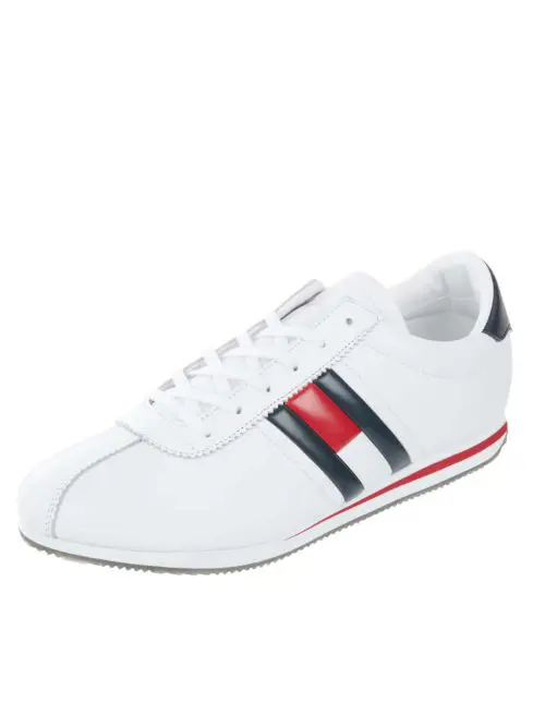 Wide Yung-96 trainers in white